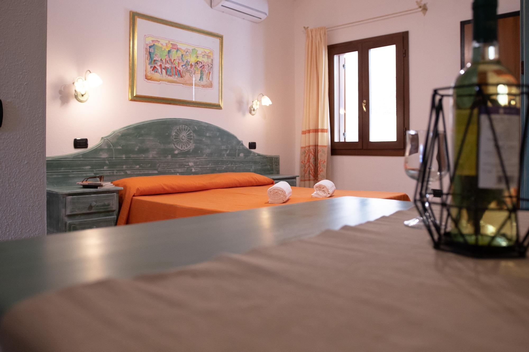 Cala Viola 3*
