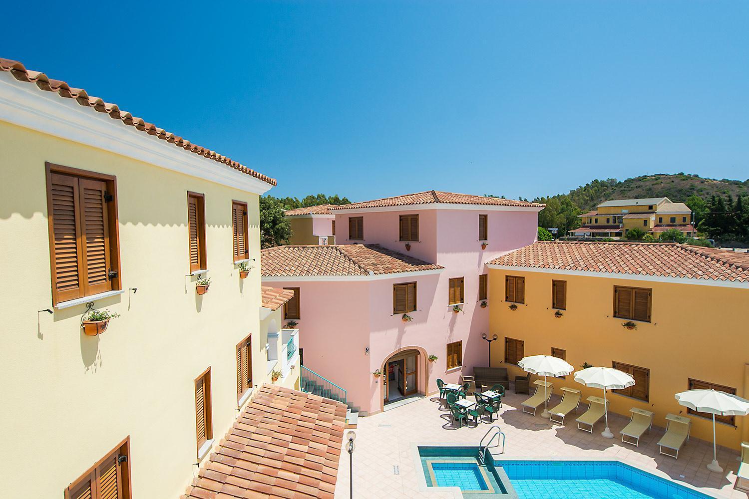 Cala Viola Apart-hotel